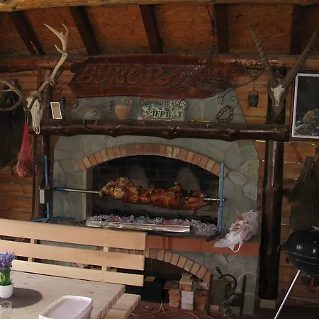 Etno Domacinstvo Milenkovic *