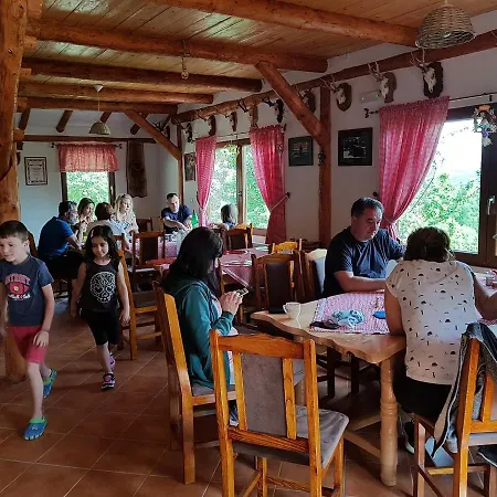 Etno Domacinstvo Milenkovic Alojamento de Turismo Rural *