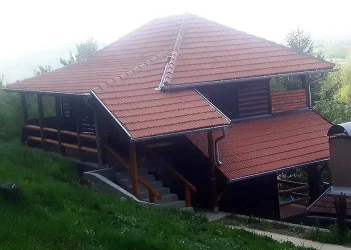 Etno Domacinstvo Milenkovic Smještaj na farmi *