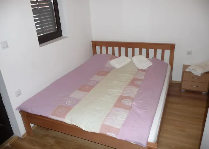 Etno Domacinstvo Milenkovic *